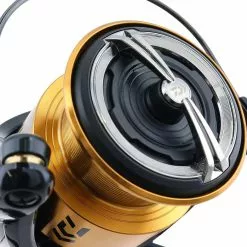 Daiwa 20 GS BR LT 3000 -Angelruten Verkaufsladen 10144 300 gs br lt 3000 detail 1280x1280