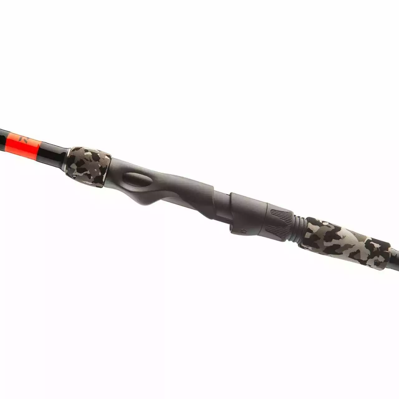 Daiwa Fuego Camo Spin 240cm 10-30g 2 Daiwa Fuego Camo Spin 240cm 10-30g – Bild 2