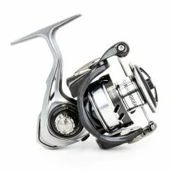 Daiwa Caldia LT 3000 D-C 7 Daiwa Caldia LT 3000 D-C -Angelruten Verkaufsladen caldia lt 4000 seitlich 1280x1280