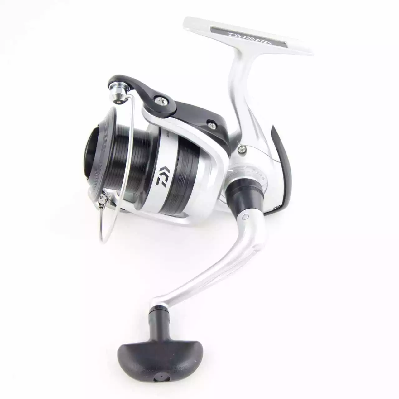 Daiwa Sweepfire E 2500C 1 Daiwa Sweepfire E 2500C